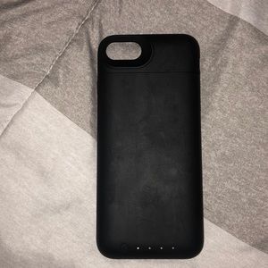 Black Mophie Charging case for Iphone 6,7,8.
